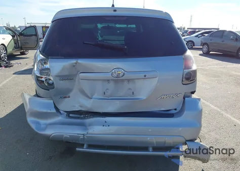 2005 Toyota Matrix Xrs z USA, uszkodzony, nr VIN 2T1KY32E85C458572